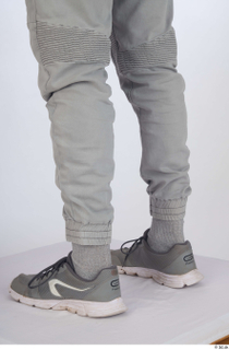 Turgen calf dressed grey sneakers grey trousers 0004.jpg